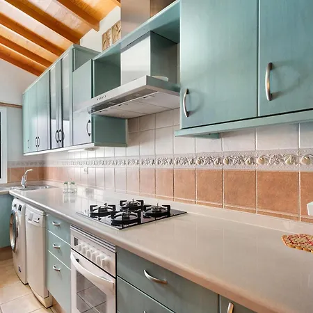 Apto La Colina Cristianos Apartment *